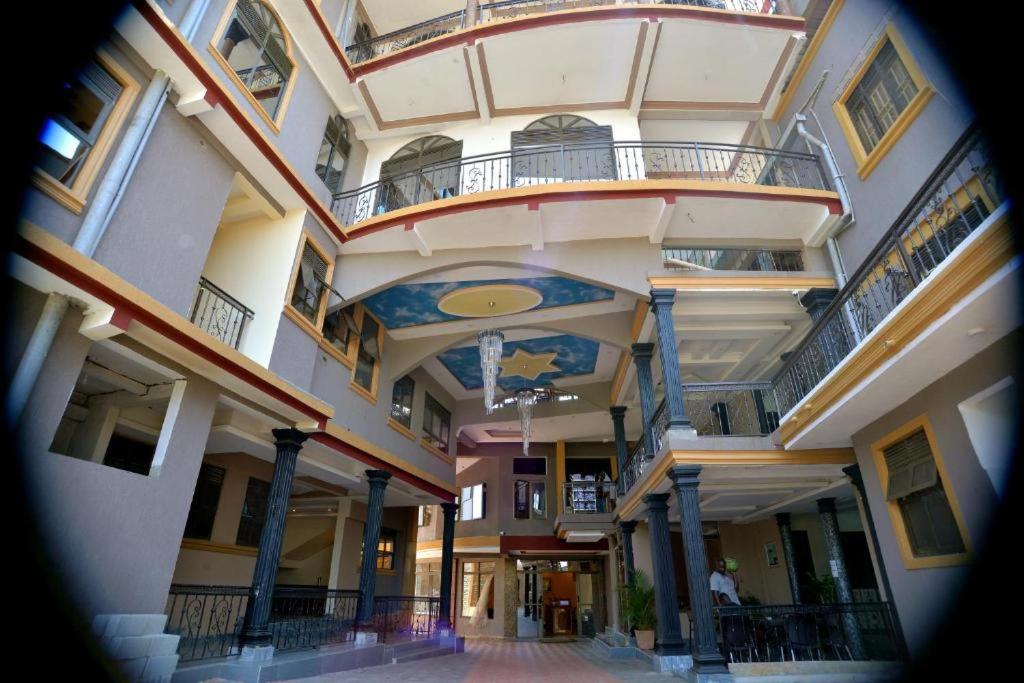 Keba Xpress Hotel - Entebbe Exterior photo