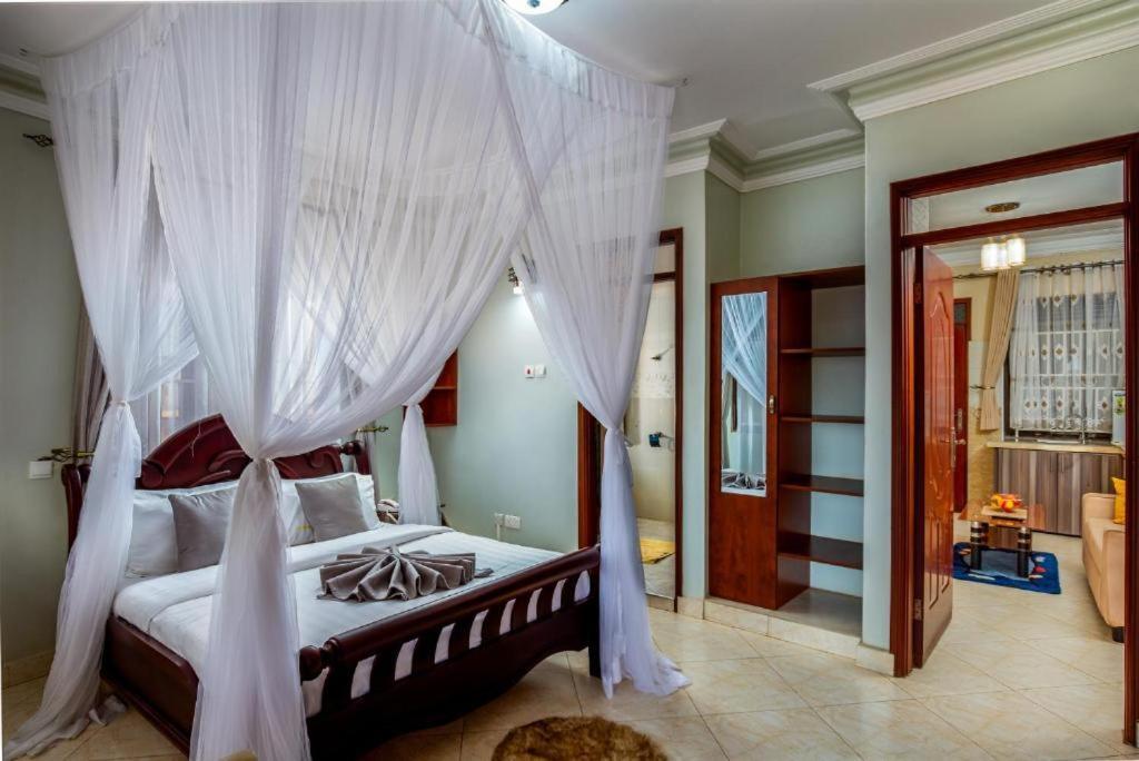 Keba Xpress Hotel - Entebbe Exterior photo